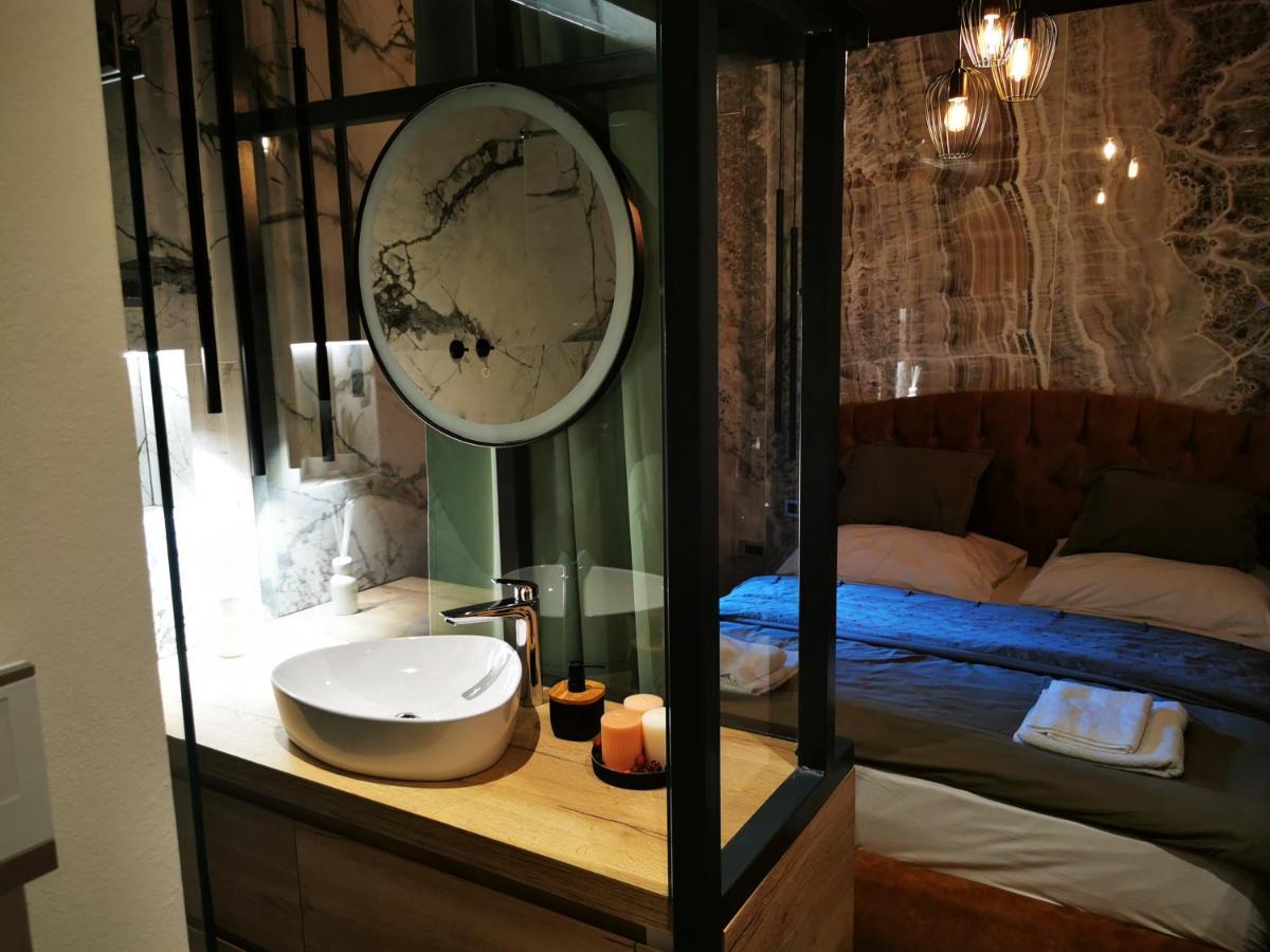 Apartment And Rooms Marinac Загреб Екстериор снимка